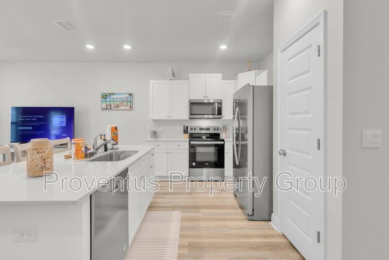 5724 Sandy Walk St - Photo 3 of 36