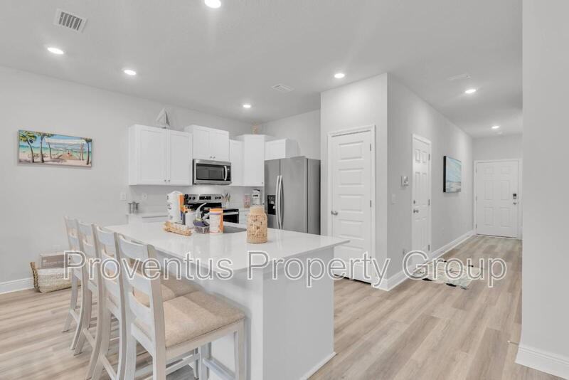 5724 Sandy Walk St - Photo 4 of 36