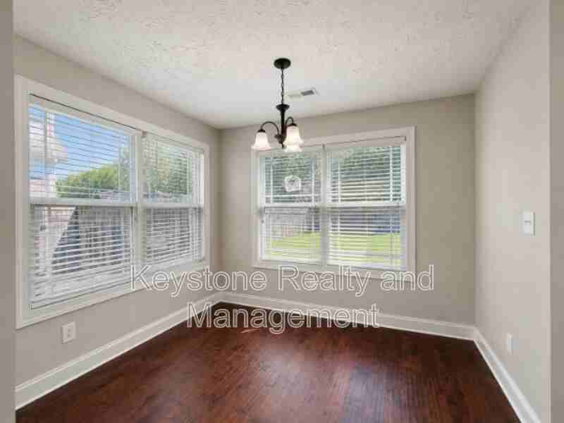 1223 Snowball Ln - Photo 7 of 17