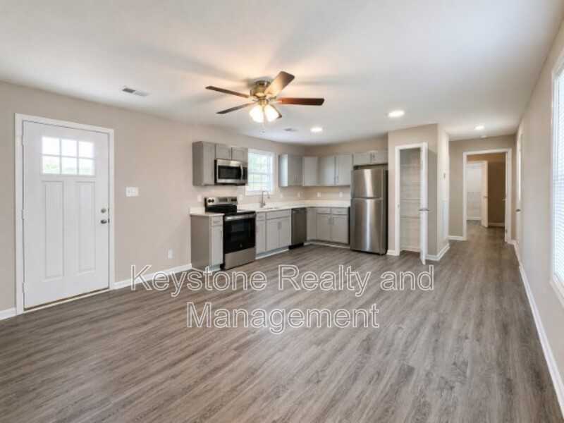 161 Mace Ln - Photo 3 of 14