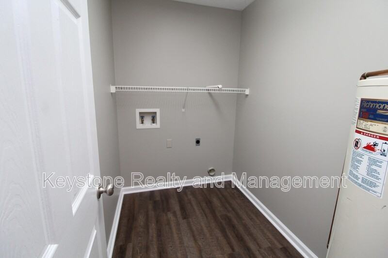 925 L C Ave - Photo 4 of 8