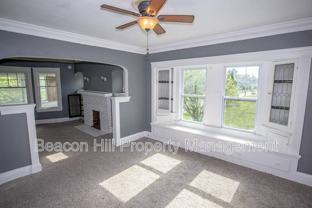 12007 Parkview Ave - Photo 1 of 1
