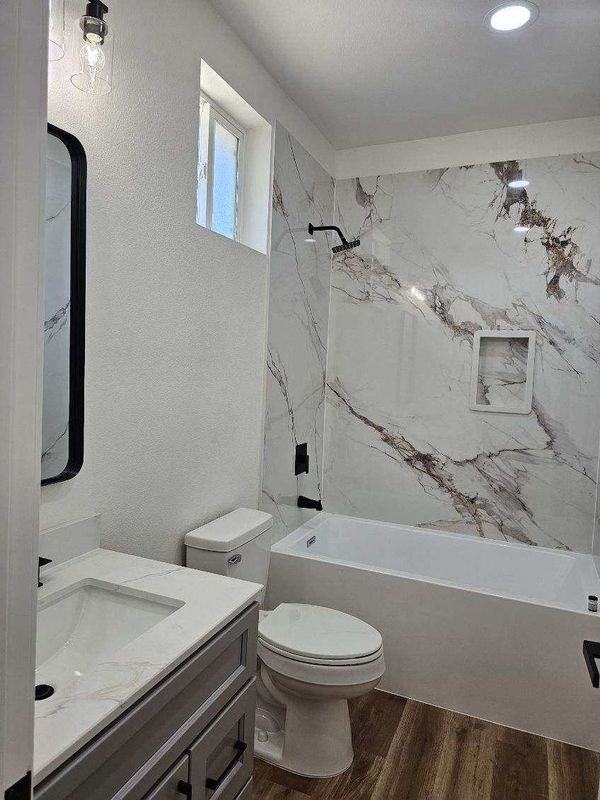 101 Randall Ave ##B - Photo 7 of 13