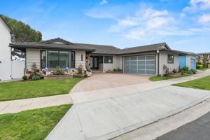 featured image of 4444 Don Felipe Dr