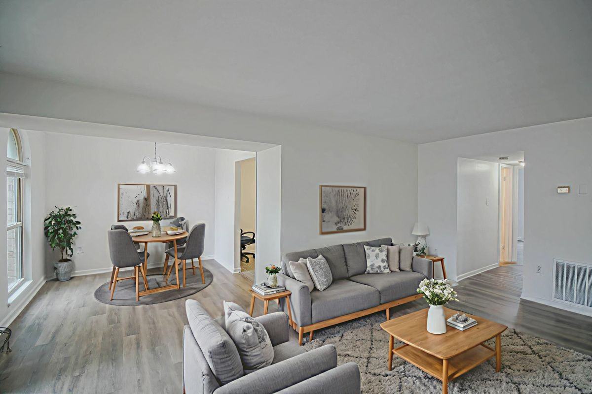 6 Canterbury Sq - Photo 2 of 29