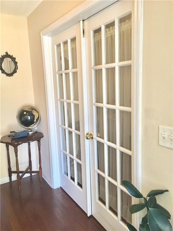 1634 Charleston Walk Se - Photo 3 of 15