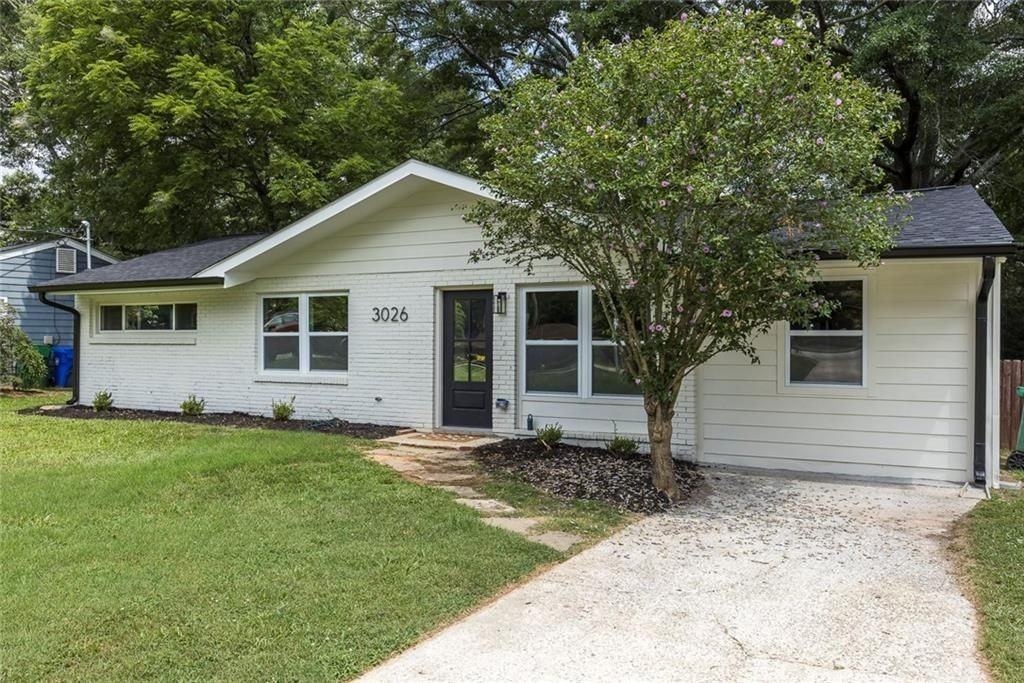 3026 Brook Dr - Photo 3 of 30