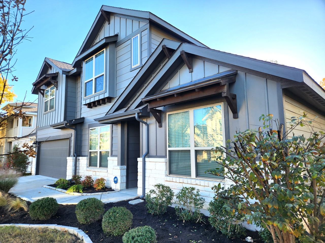 9715 Mcknight Loop #NA - Photo 2 of 30