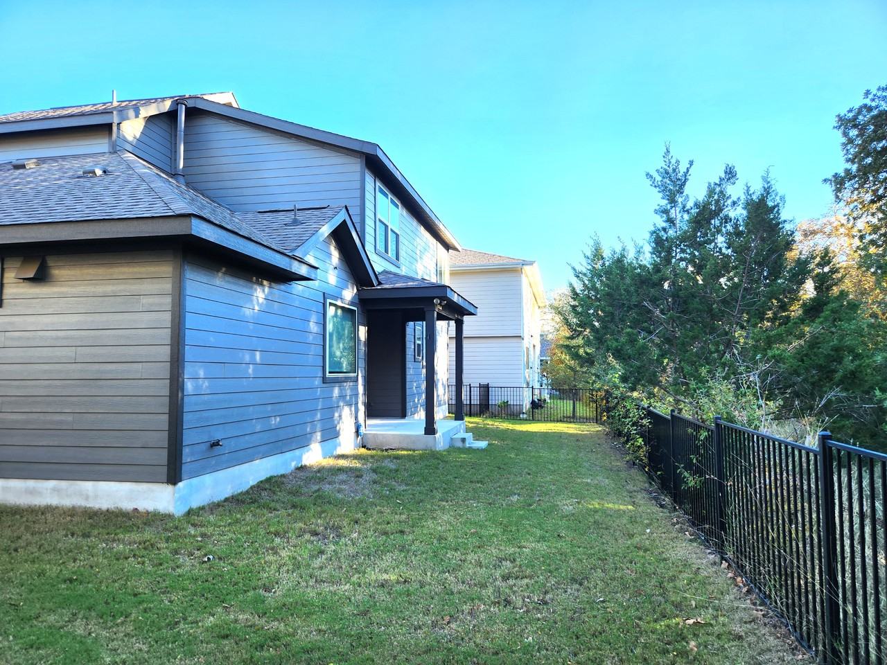 9715 Mcknight Loop #NA - Photo 3 of 30