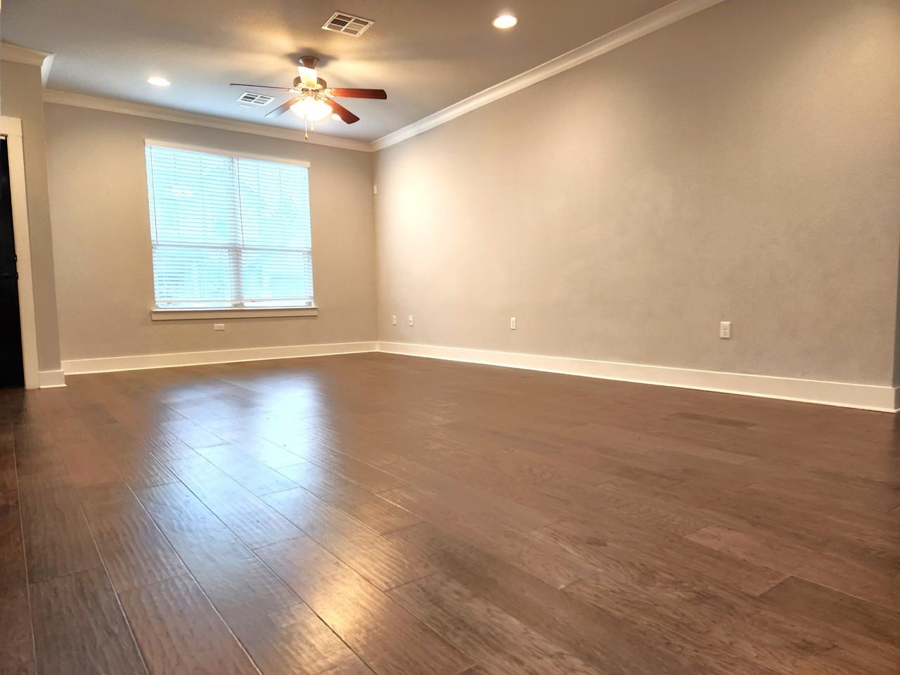9715 Mcknight Loop #NA - Photo 7 of 30