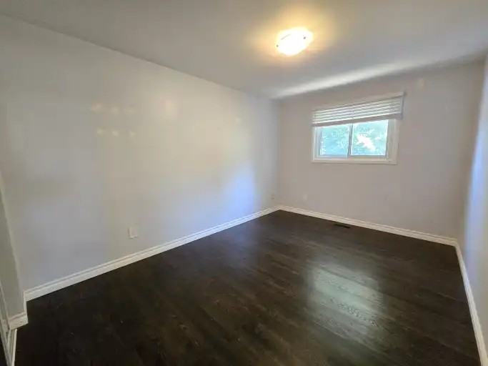 1074 Ronlea Ave #1 - Photo 3 of 12