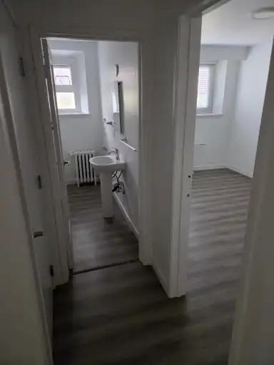3755 Cambie St #1 - Photo 7 of 13