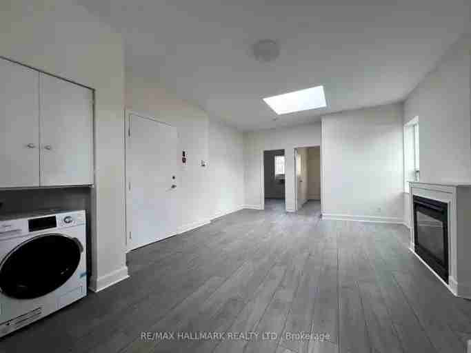 420 Parliament St #1 - Photo 2 of 12