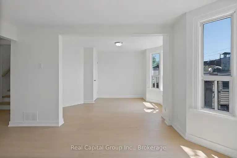 1968 Queen St E #1 - Photo 7 of 22