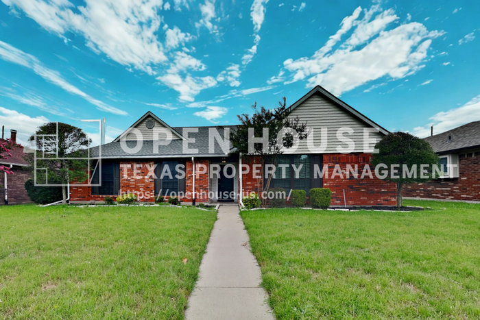 712 Bluebonnet Dr