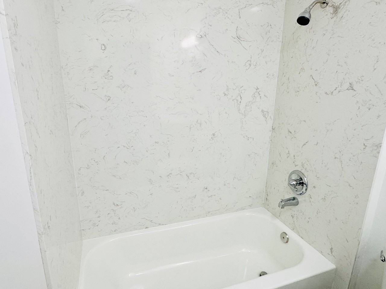 63 Cathcart Ave - Photo 6 of 27