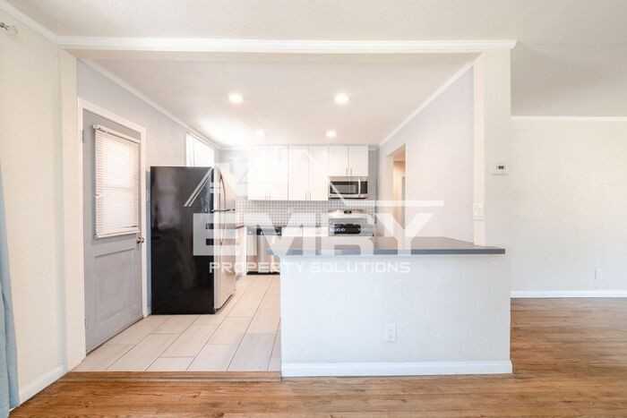 610 N Brannick Ave #612 - Photo 4 of 16