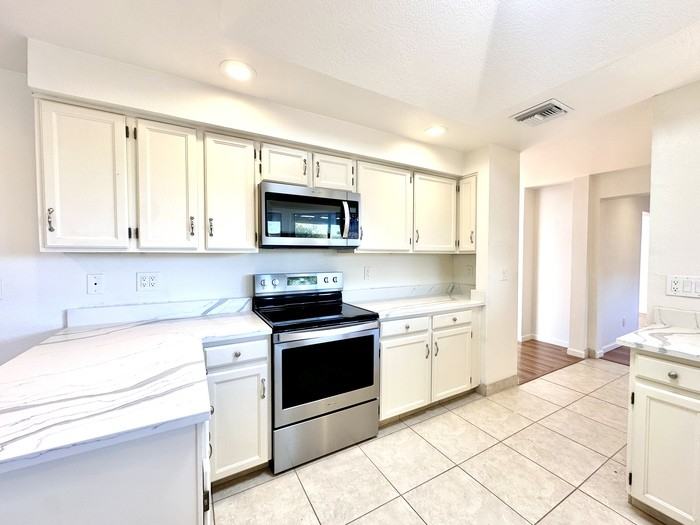 4100 E Pontatoc Canyon Dr - Photo 7 of 26