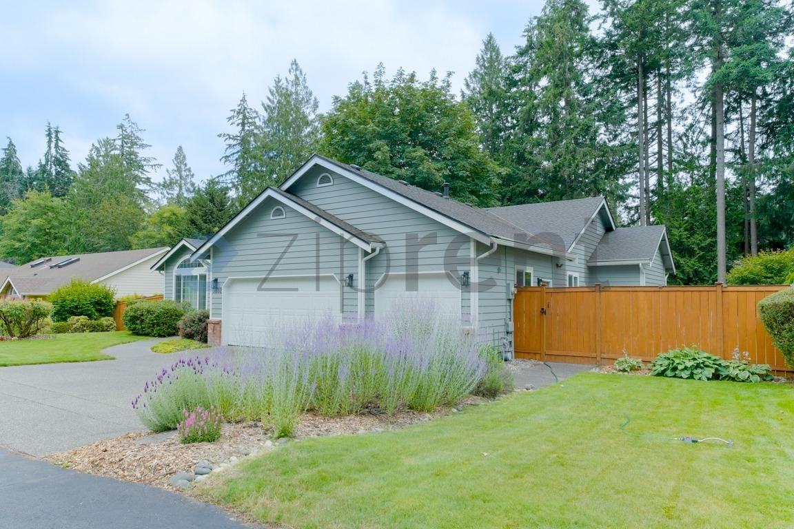 3602 59th Street Ct - Photo 2 of 26