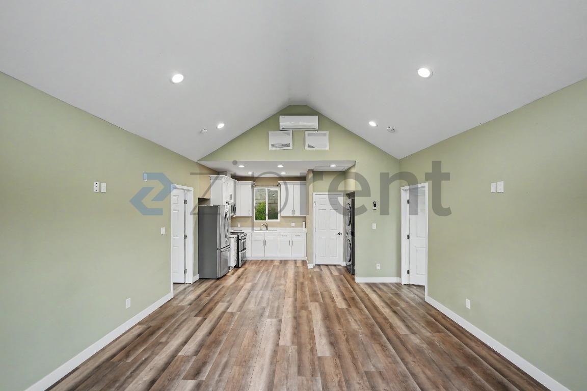 5594 Western Ave #ADU - Photo 2 of 19