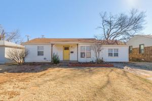 featured image of 2412 Nw 40th St