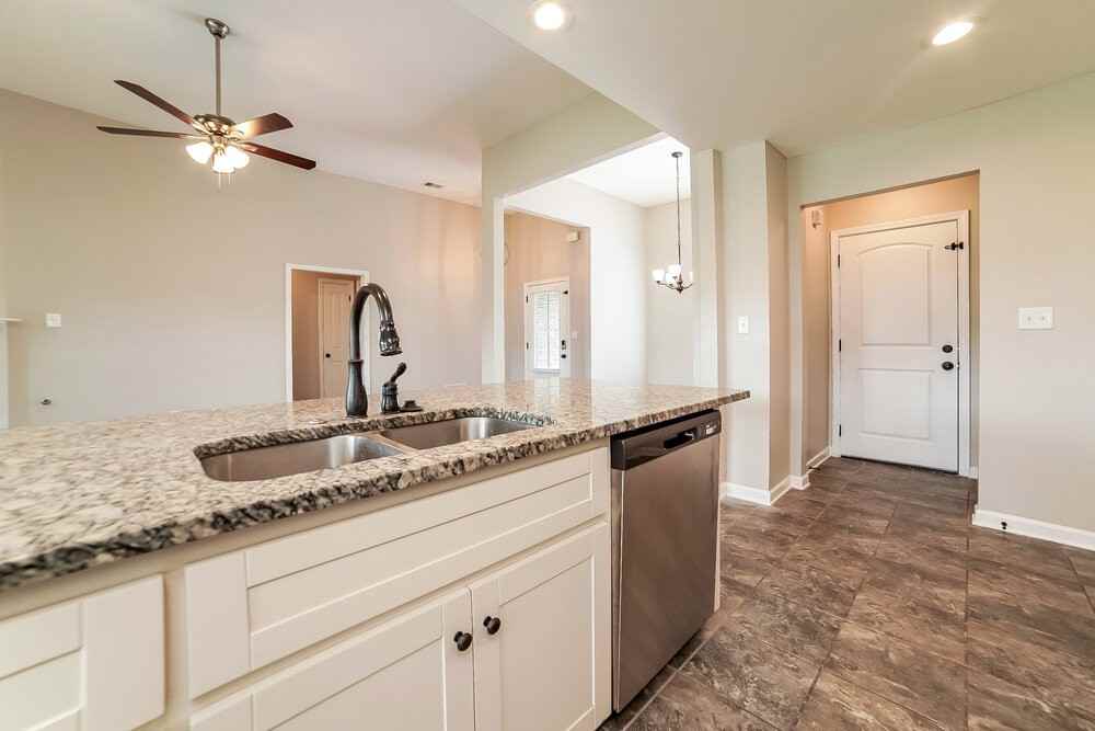 3173 Greenhouse Dr - Photo 6 of 17