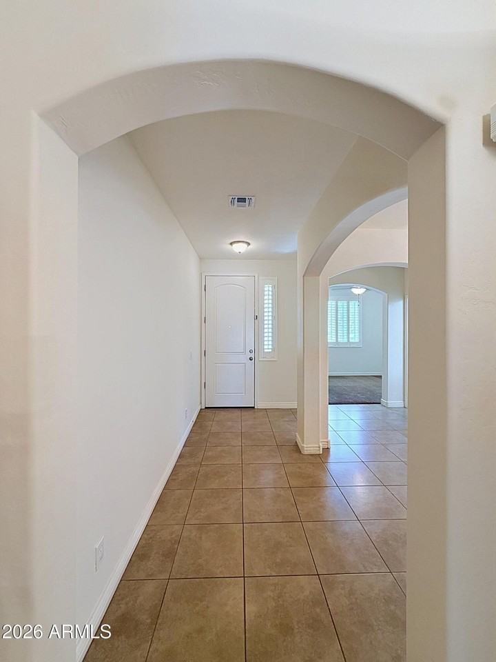 28222 N 44th Way - Photo 3 of 31