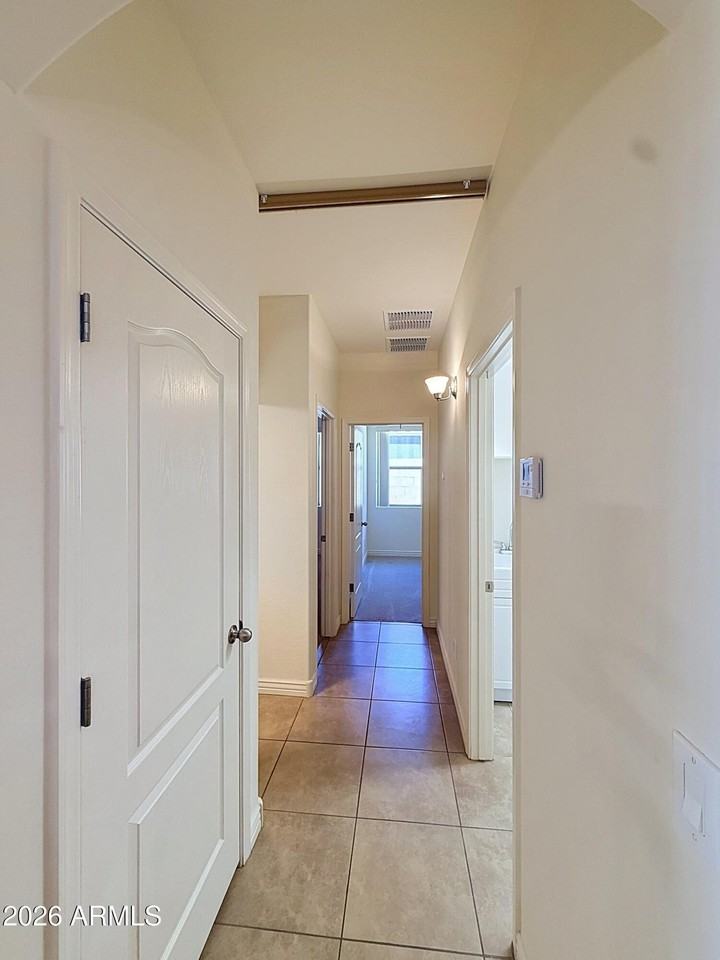28222 N 44th Way - Photo 4 of 31