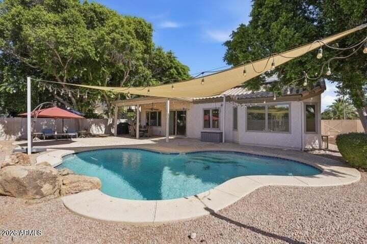 11203 W Cottonwood Ln - Photo 3 of 3