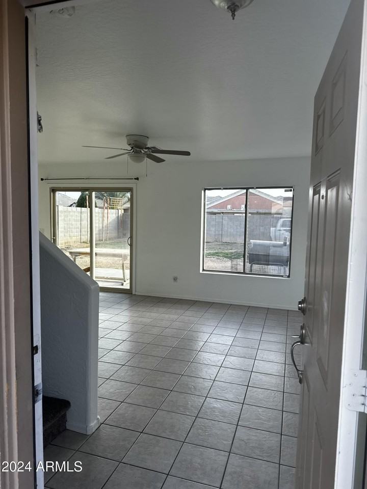12337 W Sweetwater Ave - Photo 2 of 19