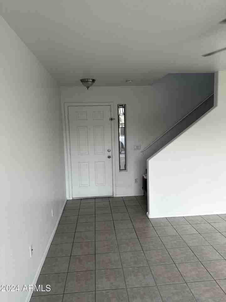 12337 W Sweetwater Ave - Photo 4 of 19