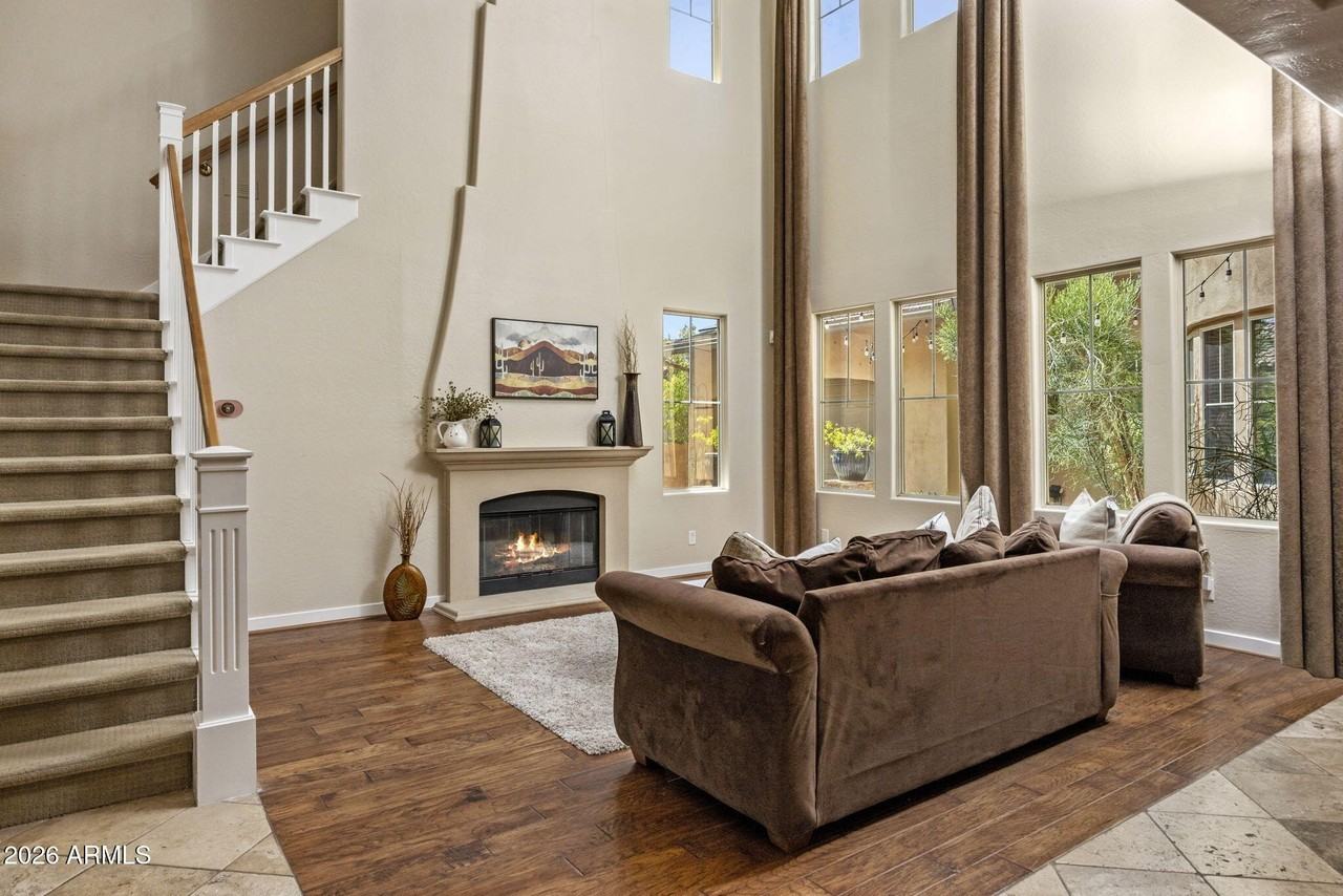 9572 E Mountain Spring Rd - Photo 5 of 49