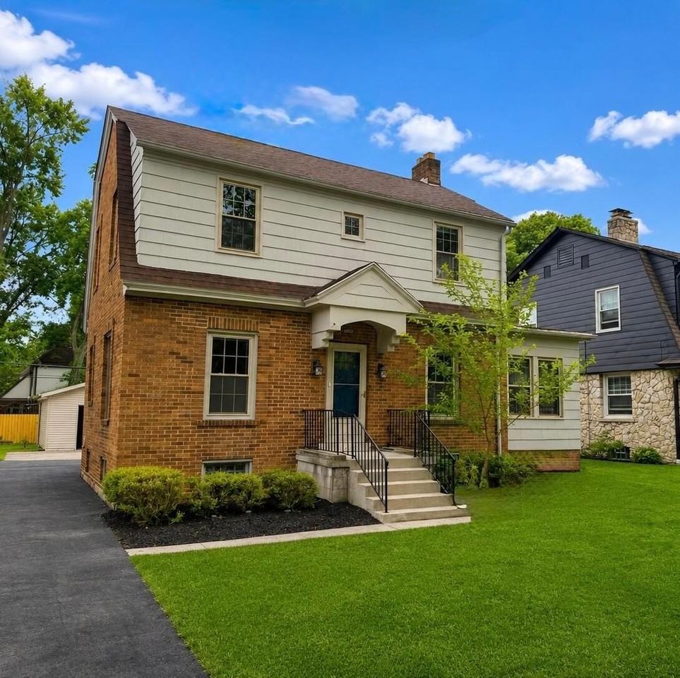 2449 Dale Ave - Photo 4 of 50