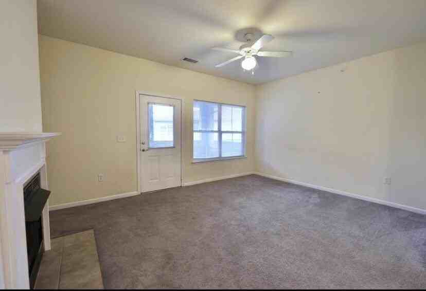 3304 Mariners Way - Photo 5 of 8