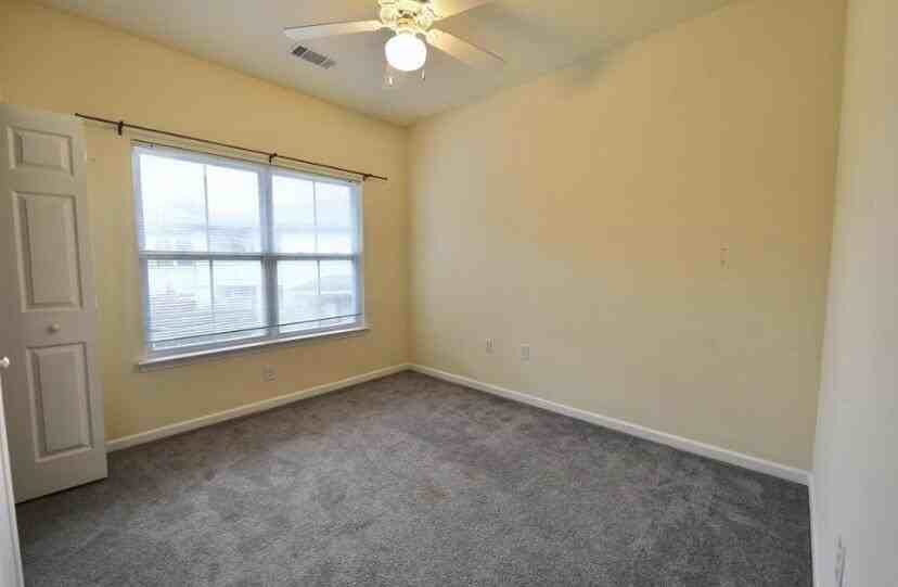 3304 Mariners Way - Photo 7 of 8