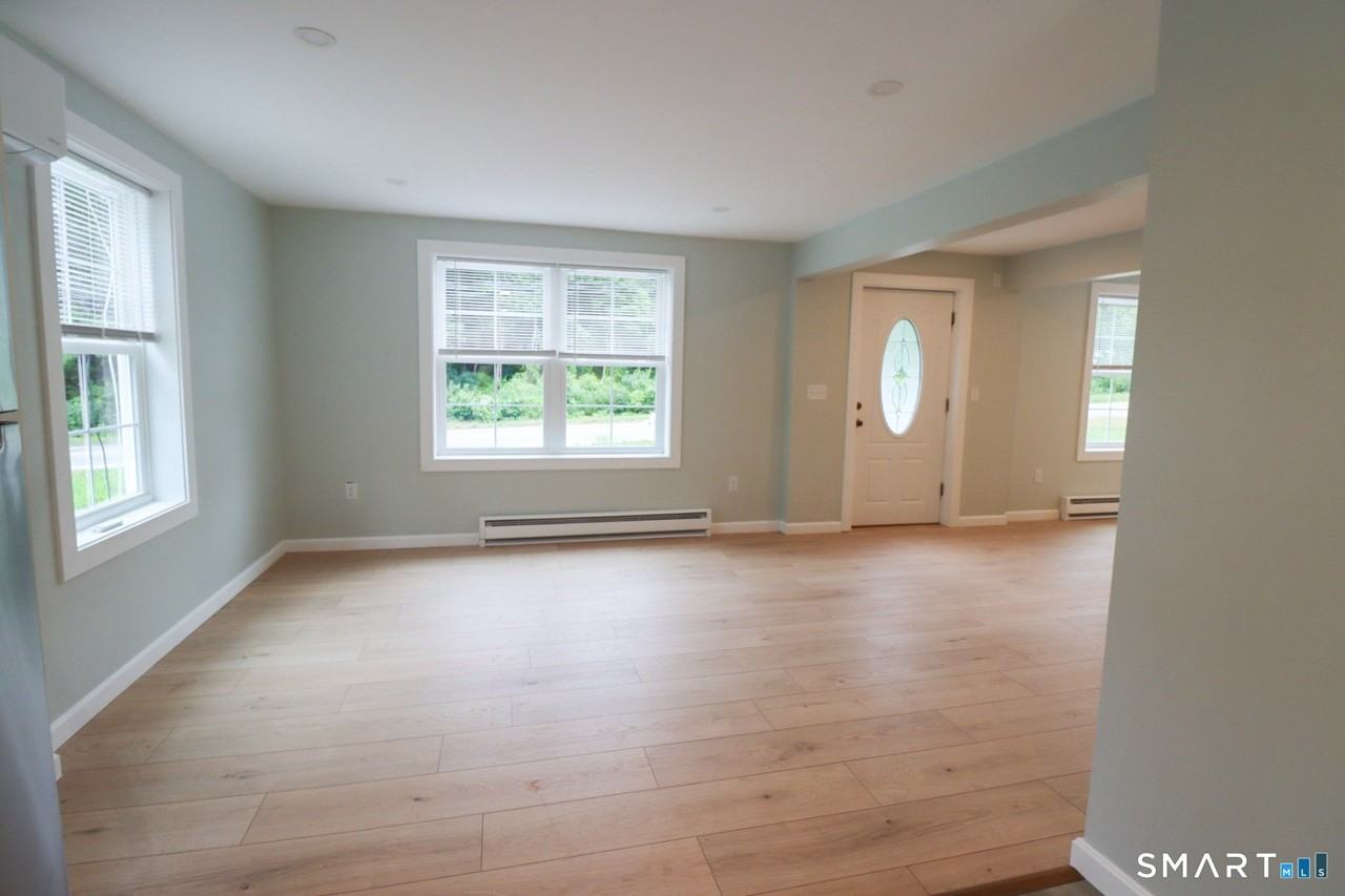58 Norwich Rd - Photo 5 of 15
