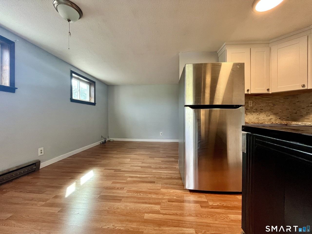 889 Farmington Ave #1 - Photo 2 of 9