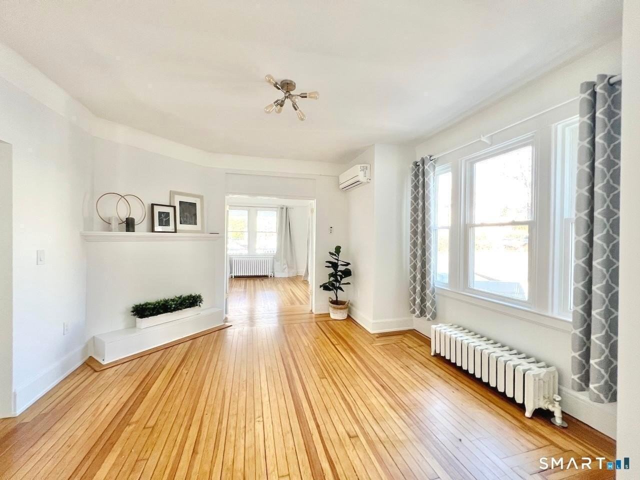 28 Wessels Pl #1 - Photo 3 of 30