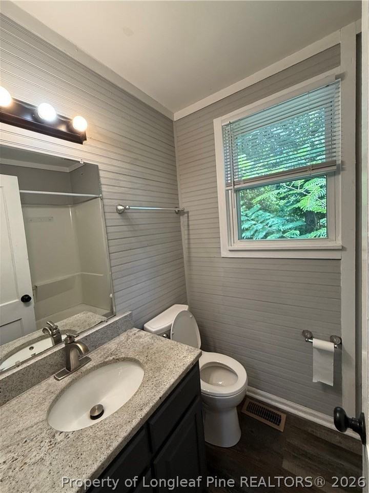 1940 Spruce St - Photo 7 of 15