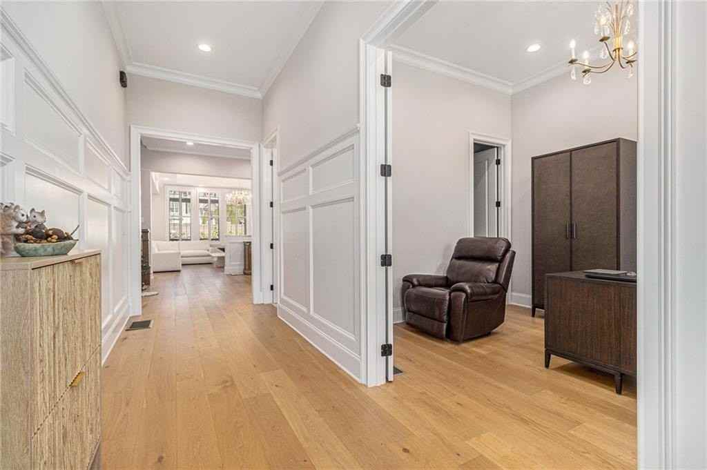 1094 Wimberly Rd Ne - Photo 5 of 50