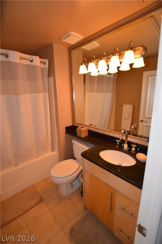 220 E Flamingo Rd #327 - Photo 4 of 13