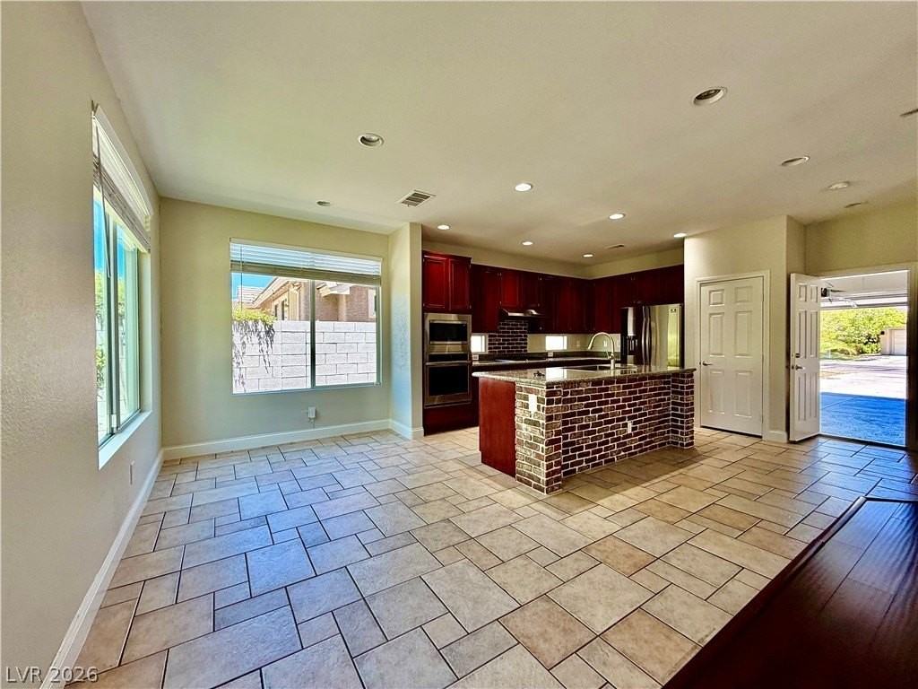 3347 Chesterbrook Ct - Photo 7 of 35
