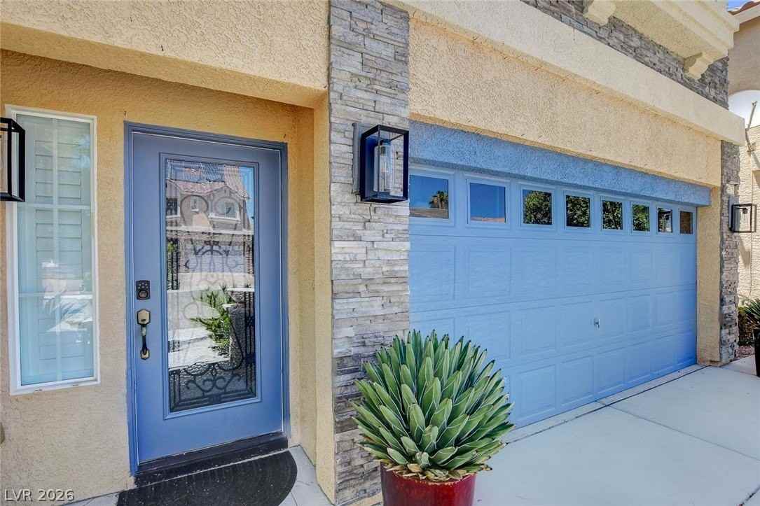 9975 Mills Reef Ct - Photo 3 of 50