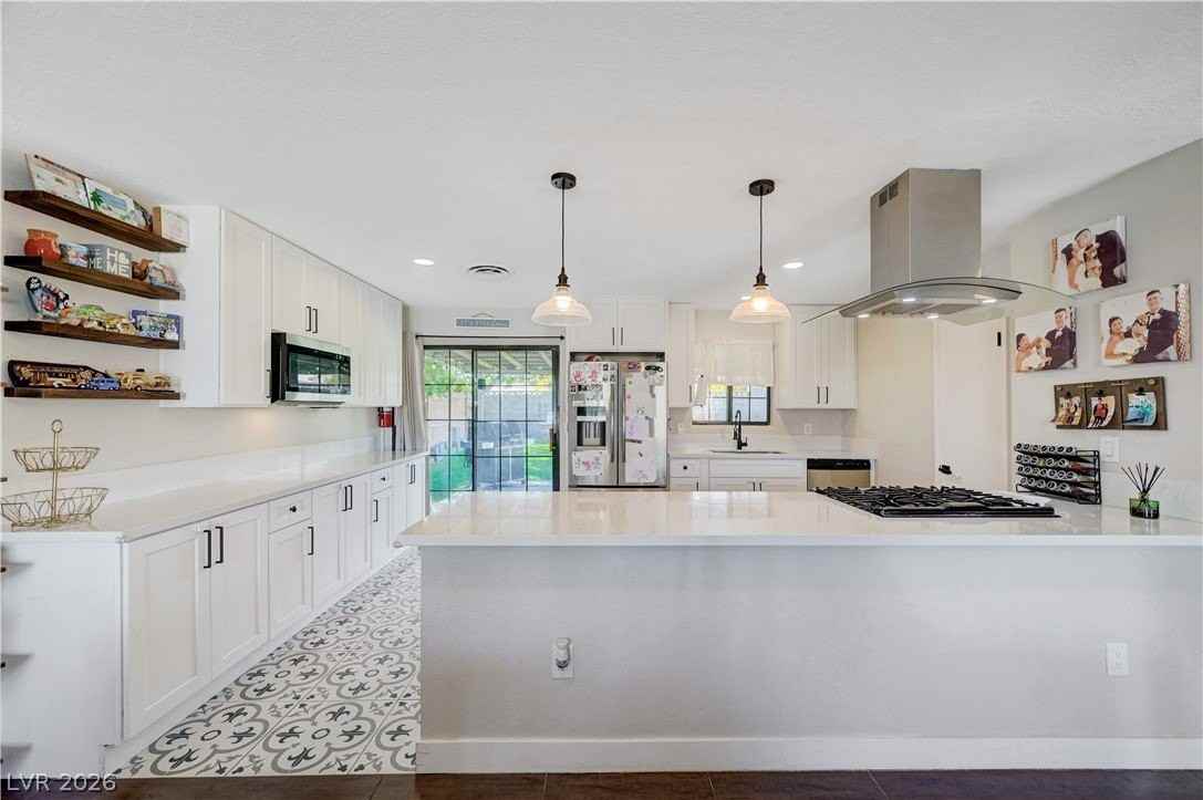 1331 Pinto Rd - Photo 2 of 46