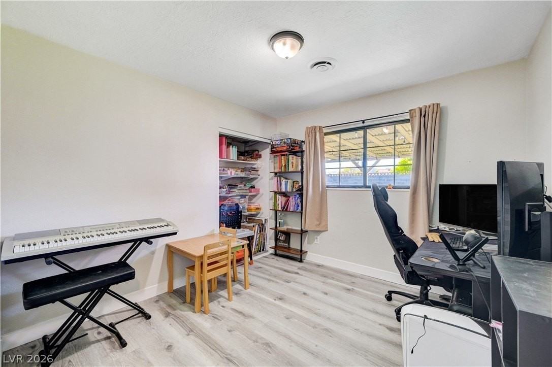 1331 Pinto Rd - Photo 6 of 46