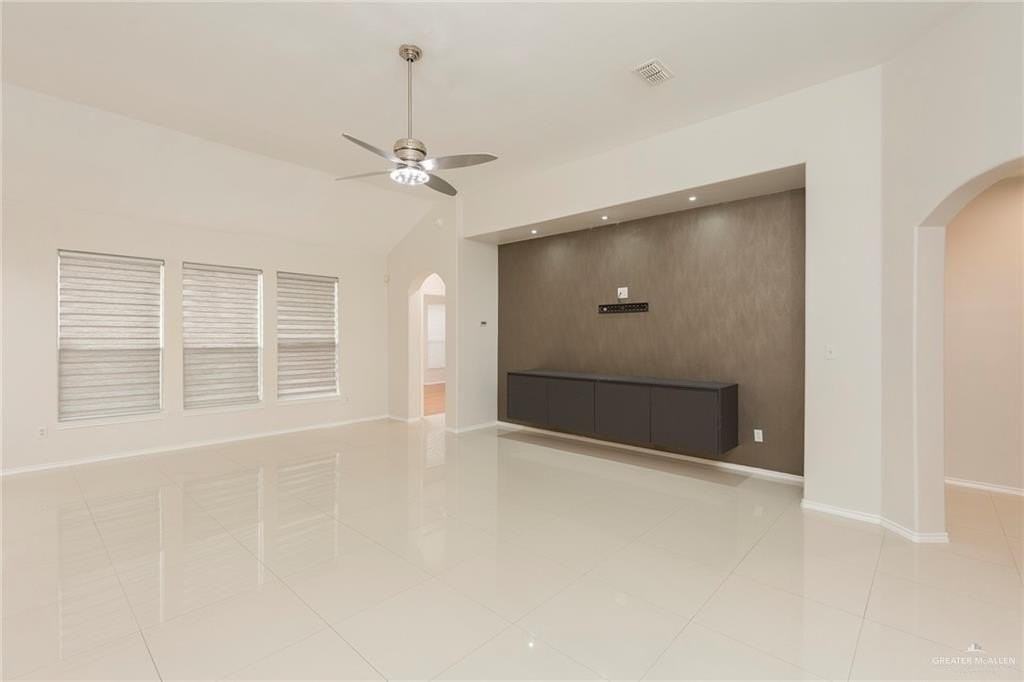 3007 San Armando - Photo 5 of 18
