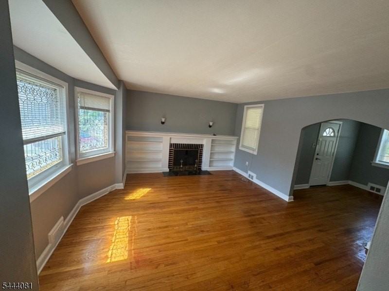351 Ogden St - Photo 2 of 15