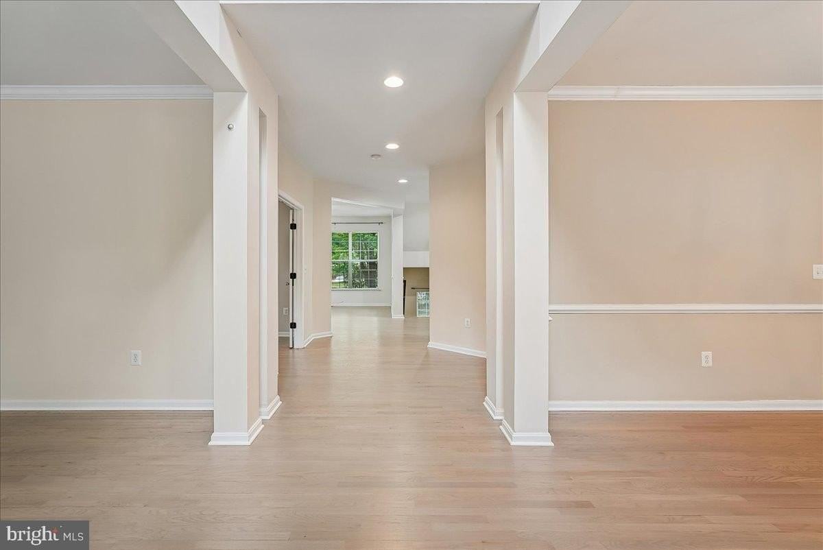 905 Royal Elm Ct - Photo 2 of 50