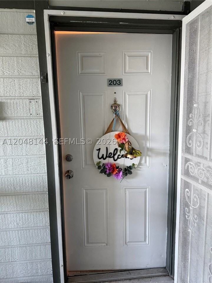 468 Ne 206th Ln #203