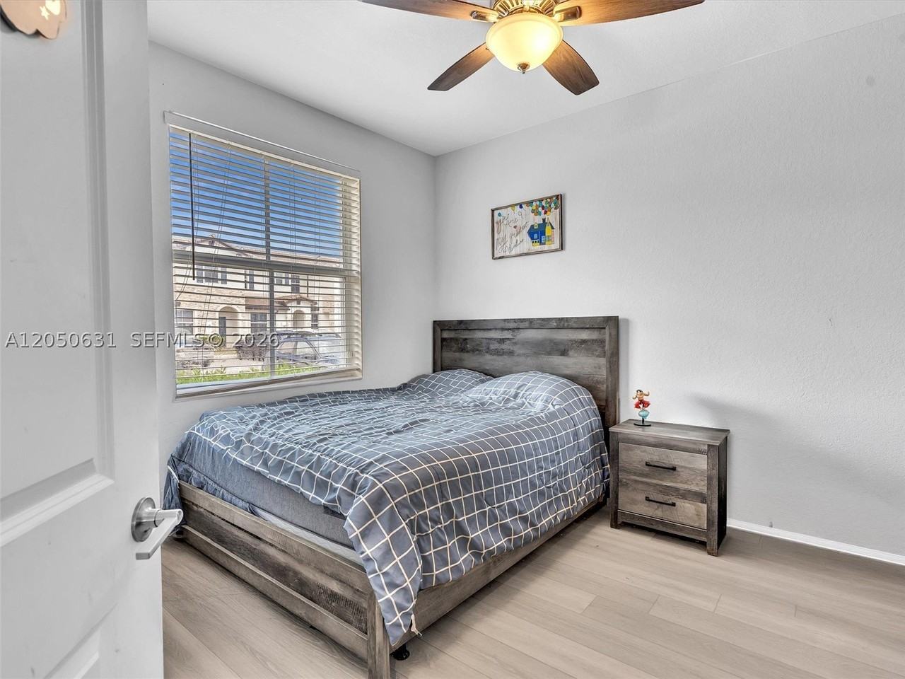 12209 Nw 24th Pl - Photo 6 of 50